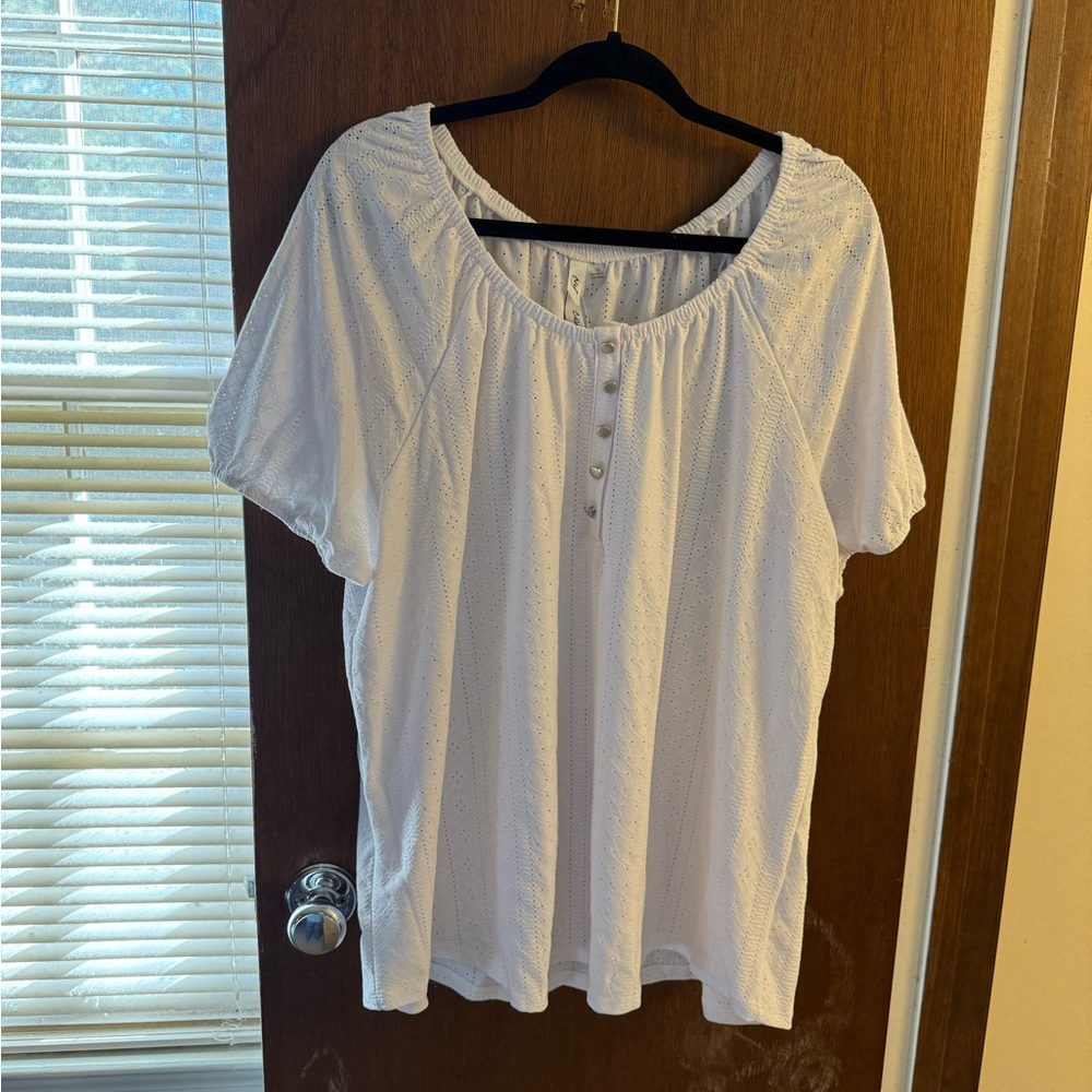 NY Collection NWT White Eyelet Top Size 3X